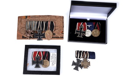 Lot 1156 - German First and Second World War medal groups
