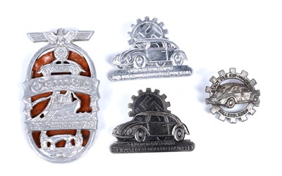 Lot 905 - Third Reich Day Badge Tinnies