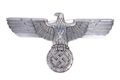 Lot 901 - German Second World War railway mounting eagle plaque