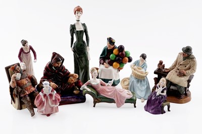 Lot 287 - A collection of Royal Doulton ceramic figures