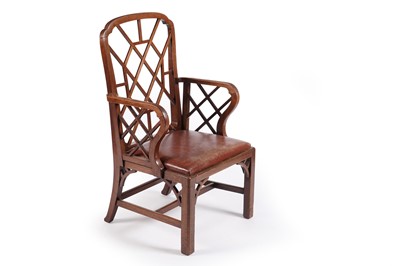 Lot 578 - A Georgian style mahogany Cockpen armchair