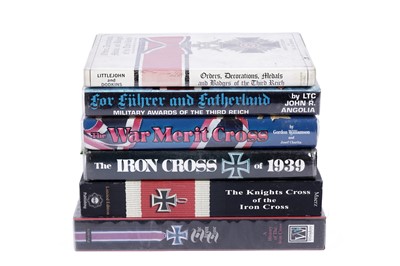 Lot 924 - A selection of books on German medals