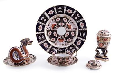 Lot 357 - Royal Crown Derby: ‘Old Imari 2451’ pattern ceramics; and other items