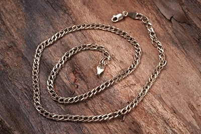 Lot 273 - A 9ct gold fancy link necklace