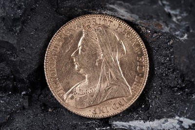 Lot 442 - A Victorian 1900 gold sovereign