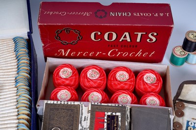 Lot 280 - A large collection of sewing related items