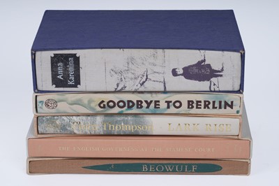 Lot 4 - Folio Society: various literature books