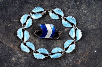 Lot 335 - Norwegian silver jewellery, including a bracelet designed by David Andersen