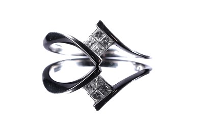 Lot 199 - A modern diamond ring