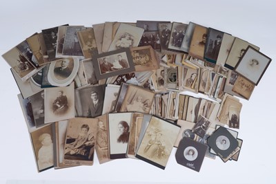 Lot 270 - A large collection of portrait Carte de Visite and cabinet cards