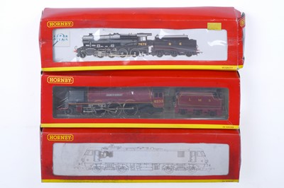 Lot 523 - Three boxed Hornby 00-gauge locomotives
