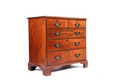 Lot 566 - A George III mahogany chest of drawers