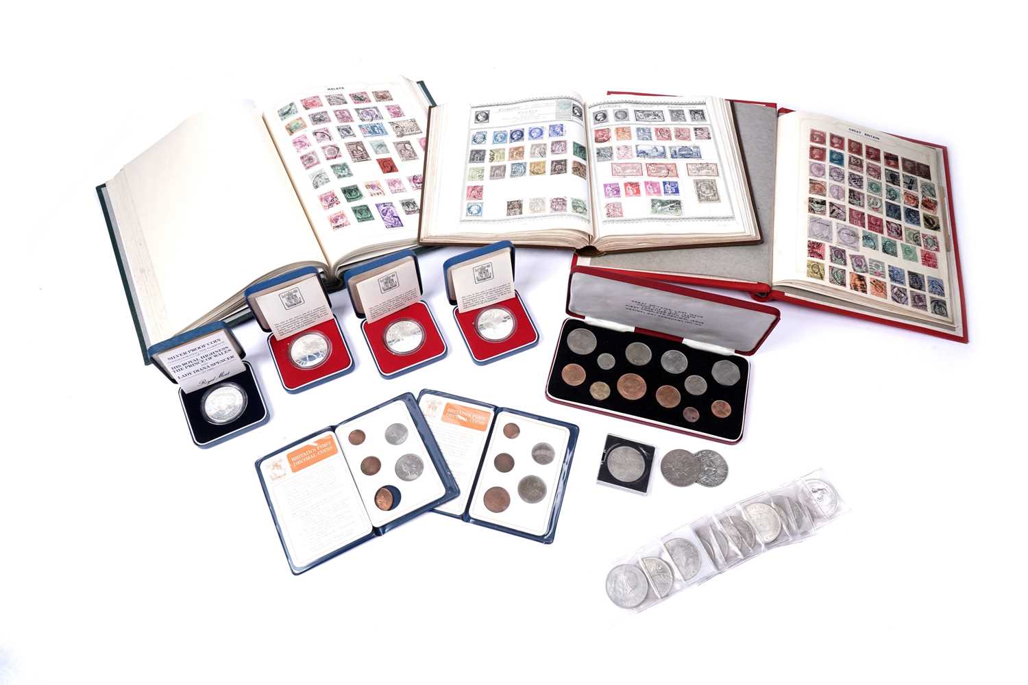 Lot 253 - A selection of mainly Commonwealth stamps; British coins; and others