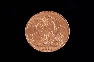 Lot 437 - A George V 1911 gold sovereign