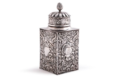 Lot 553 - A Victorian silver Rococo Revival tea caddy