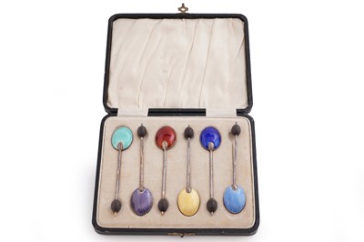 Lot 535 - A set of six silver and enamel bean finial coffee spoons
