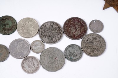 Lot 239 - A small selection of British coins; and other items