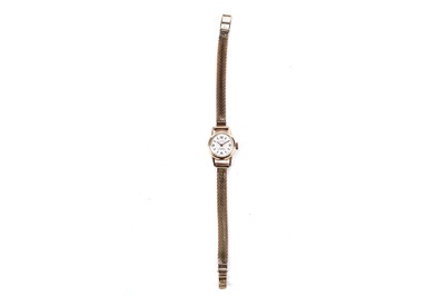 Lot 628 - A mid-20th Century lady's 18ct gold cocktail watch