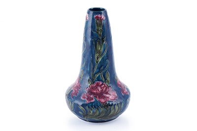 Lot 363 - An Arts and Crafts Morris Ware vase