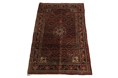 Lot 501 - A hand knotted Persian Bidjar rug