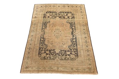 Lot 520 - An antique hand knotted Persian Sivas rug