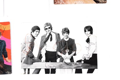 Lot 94 - Deep Purple and other signatures