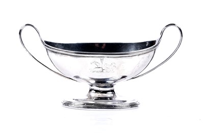 Lot 641 - A Georgian silver footed dish