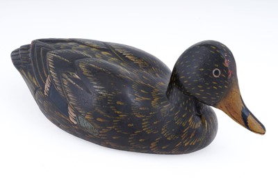 Lot 563 - A decorative 20th Century painted hardwood decoy duck