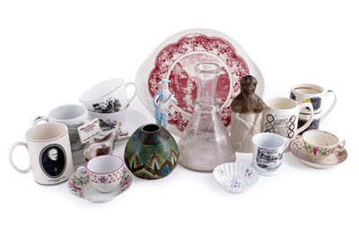Lot 290 - A collection of ceramics