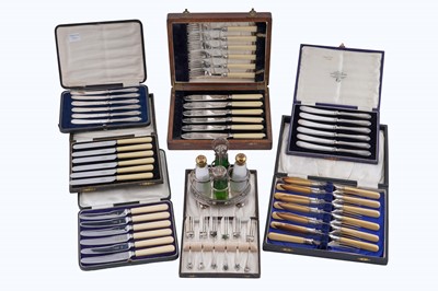 Lot 419 - A selection of cased silver plate and silver handled cutlery; and a silver plated cruet stand