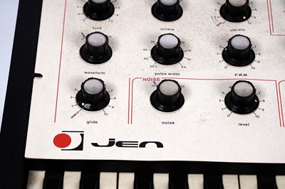 Lot 89 - A Jen Synthetone SX1000