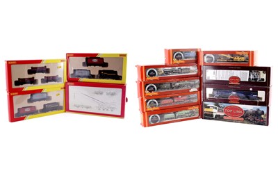 Lot 250 - Boxed Hornby 00-gauge rolling stock and accessories