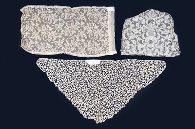 Lot 494 - 18th / 19th Century lace modesty panels | Lady Grey