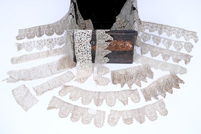 Lot 496 - 17th Century Italian Genoese bobbin lace, and Point de Venise lace | Lady Grey provenance