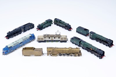 Lot 214 - Eight unboxed 00/H0 gauge locomotives