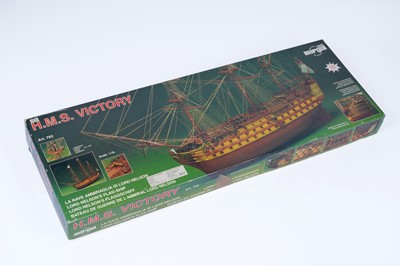 Lot 309 - A boxed Sergal Modelli kit