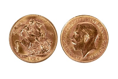Lot 407 - A George V 1926 gold sovereign