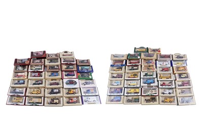 Lot 352 - A large collection of boxed diecast vehicles