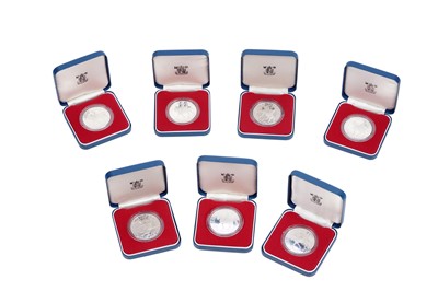 Lot 473 - Seven Queen Elizabeth II Silver Jubilee proof crowns