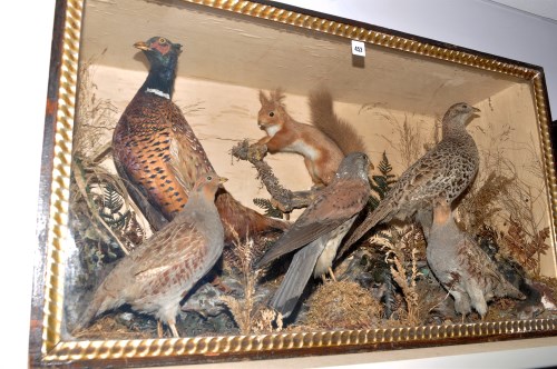 Lot 452 - An early 20th Century taxidermy montage of a...