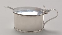 Lot 686 - A George III silver mustard pot, by Robert...