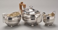 Lot 706 - A George III three-piece tea service, by...