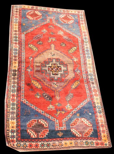 Lot 1078 - A Quashqi rug, the central medallion with...