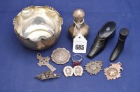 Lot 685 - A George V silver sugar bowl, by James Dixon &...