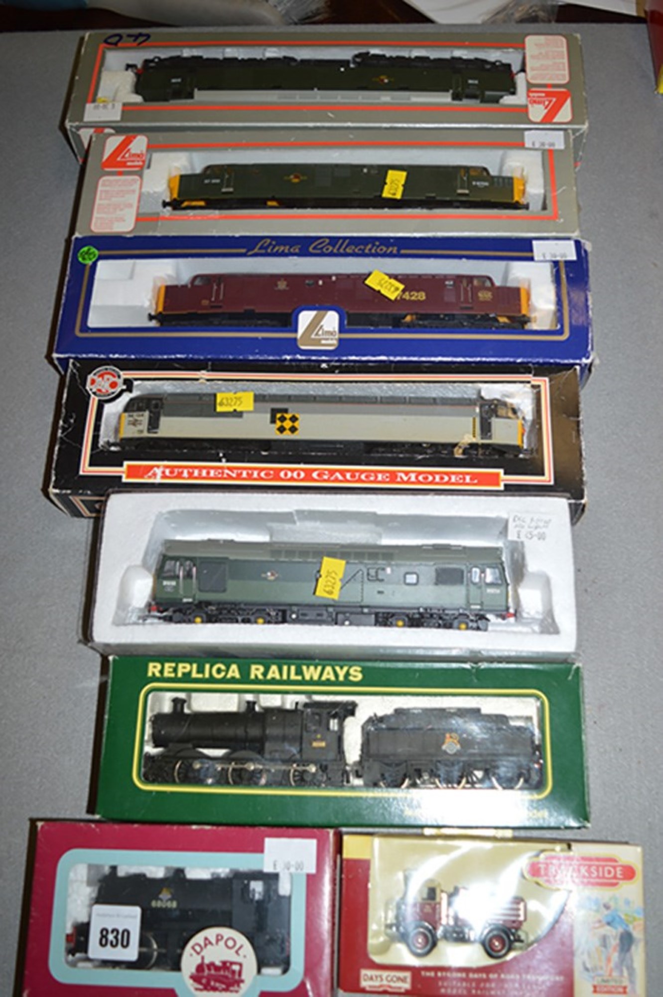 00 gauge Rolling Stock, to include - auctions & price archive