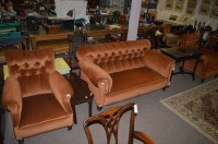 Lot 581 - A Victorian three-piece sitting room suite,...