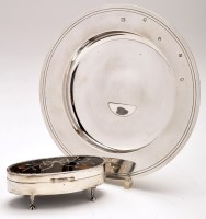 Lot 581 - An Elizabeth II armada dish, by William Comyns...