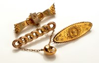 Lot 716 - A late 19th Century 9ct. gold link pattern bar...