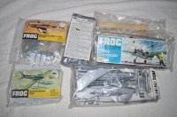 Lot 468 - Frog model constructor kits, to include: a...