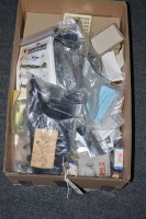 Lot 546 - Model constructor kits, mainly plastic,...